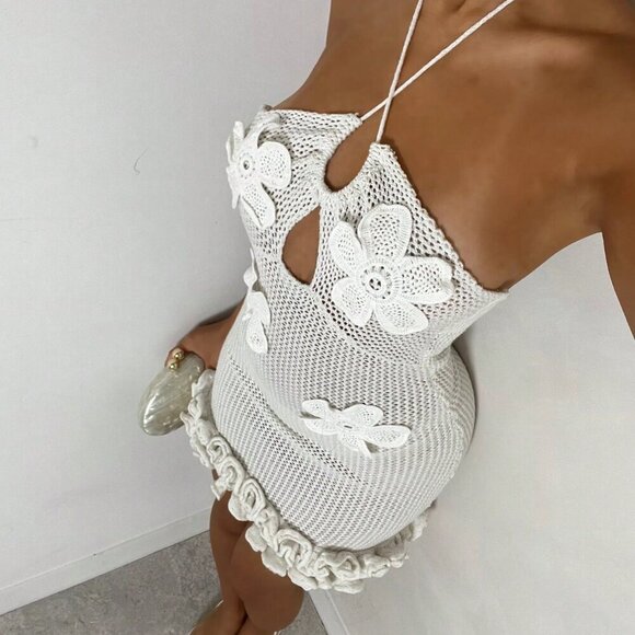 White Party Women's Halter Sleeveless Figure-Hugging Floral Ruffle Dress - Picture 1 of 7